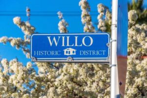 Willo Historic District in Phoenix with Laura Boyajian