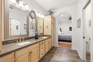 917 W Lynwood St Luxury Master Bathroom and Bedroom